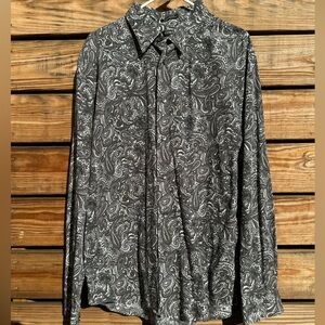 Express Black and White Paisley Button up shirt